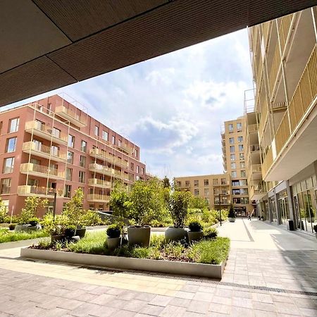 Exquisite - Two Bedroom Apartment Bukarest Exterior foto